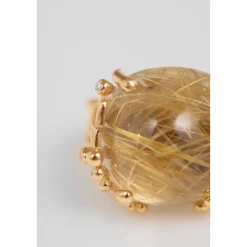 OLE LYNGGAARD COPENHAGEN – BoHo – Ring Stor – 18k gult gull med rutilkvarts og 0,06 ct diamanter