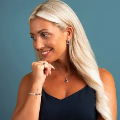 Pan Jewelry – Halssmykke i sølv med blå zirkonia