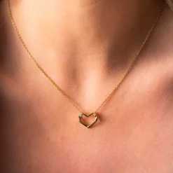 Pan Jewelry – Halssmykke i forgylt sølv med zirkonia, hjerte