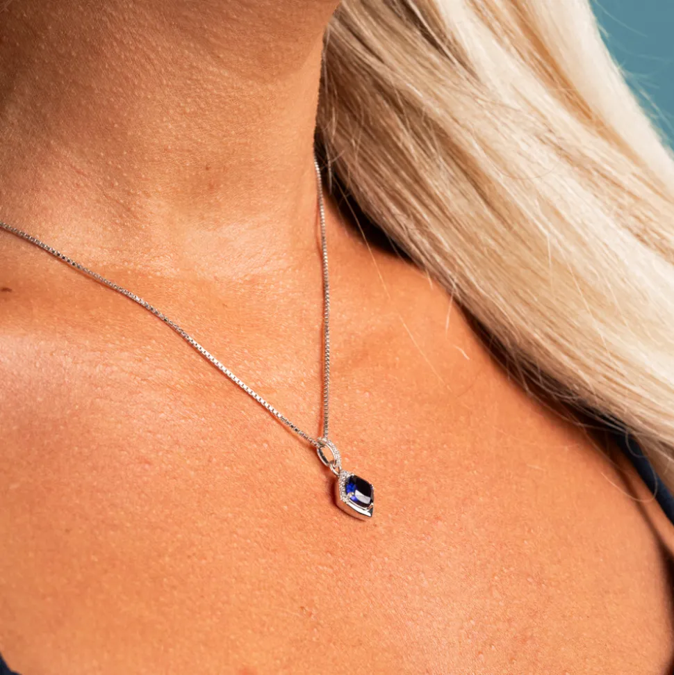 Pan Jewelry – Halssmykke i sølv med blå zirkonia