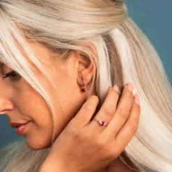 Pan Jewelry – Ring i forgyldt sølv med rosa zirkonia