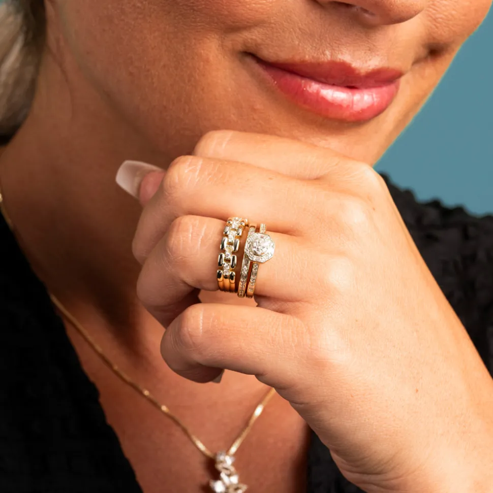 PAN Jewelry – Ring i forgyldt sølv med zirkonia
