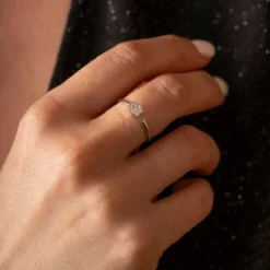 Pan Jewelry – Ring i hvitt gull med diamanter 0,15ct W/P1