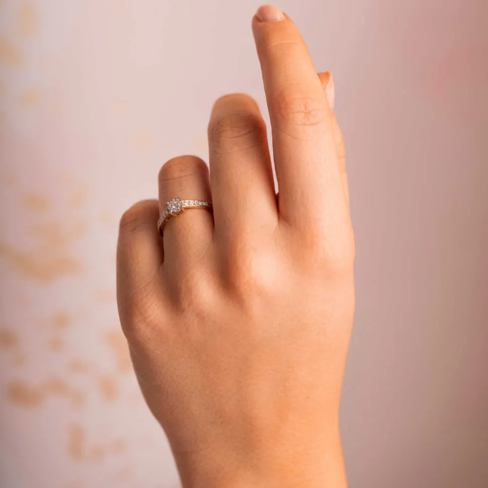 Pan Jewelry – Ring i 14k gult gull med diamanter, 0,20ct