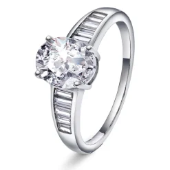Pan Jewelry – Ring i sølv med zirkonia, baguette