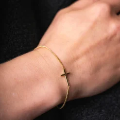 Pan Jewelry Classic – Armbånd i forgylt sølv med kors