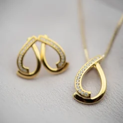 PAN Jewelry Classic – Forgylt halssmykke – dråpeformet