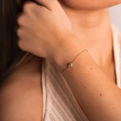 Pan Jewelry Classic – Knute sett med ørepynt og armbånd i forgylt sølv