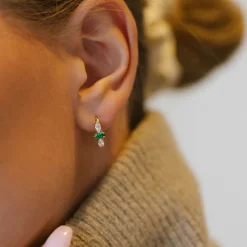 PAN Jewelry Classic – Øreringer i forgylt sølv med grønn zirkonia