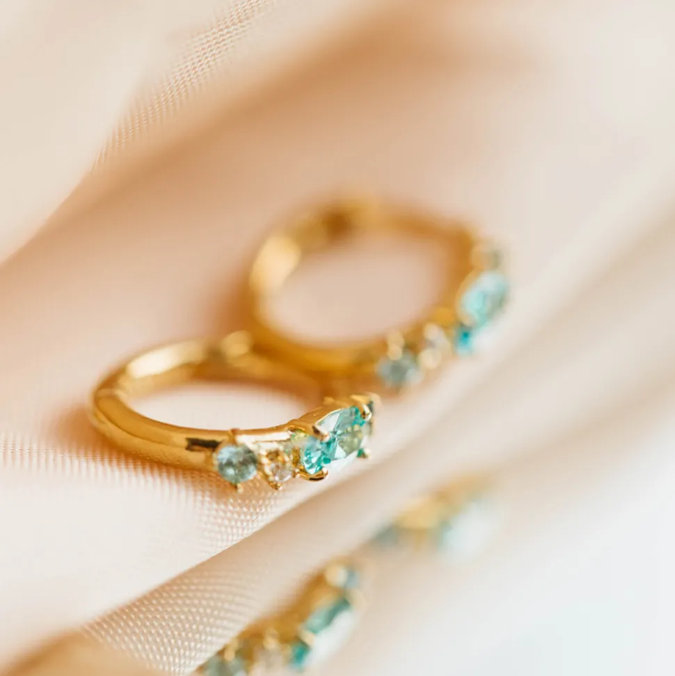 PAN Jewelry Classic – Øreringer i forgylt sølv med blå zirkonia