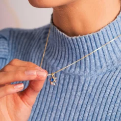Pan Jewelry Glam – Halssmykke i forgylt sølv med blå toner