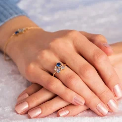 Pan Jewelry Glam – Ring i forgylt sølv med blå toner