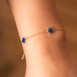 Pan Jewelry Trend – Armbånd i forgyldt sølv i hvablå kløver