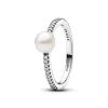 Pandora – Behandlet ferskvannskulturperle og Pavé Ring i Sølv