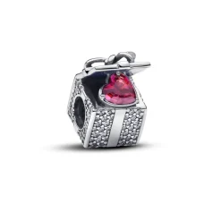 Pandora – Glitrende gave charm