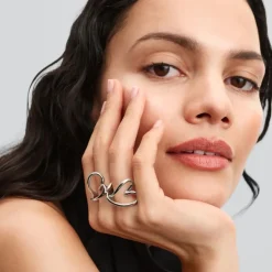 Pandora – Organisk Formet Hjerte Ring