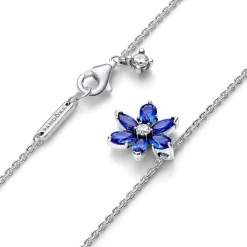 Pandora – Sparkling blue herbarium cluster pendant necklace