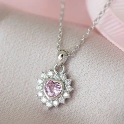 Prins & Prinsesse by Gulldia – Rosa hjerte halssmykke i sølv