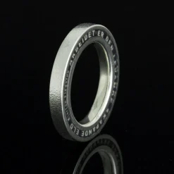 Ring – Sitatring R1U – Ringen er håndlaget og i kun ett eksemplar