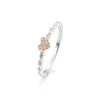 Saint Maurice – Hjerte Ring I Hvitt Gull Med Diamanter 0,123 ct