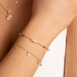 Shapes by Gulldia – Fairy armbånd i forgyldt sølv med perler