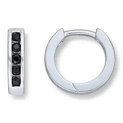 Silver by Frisenberg – Øreringer i sølv med sorte zirkoniaer – 12 mm
