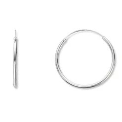 Silver by Frisenberg – Tynne øreringer i sølv – 3 cm i diameter