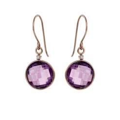 Susanne Friis Bjørner – Ørepynt i gult gull med diamant og amethyst