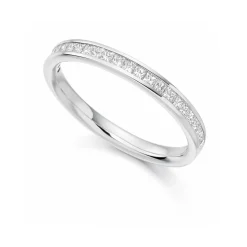 The Raphael Collection – Diamantring i hvitt gull – 2,6 mm bred – 0,33 ct