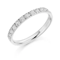 The Raphael Collection – Diamantring i hvitt gull – 2,4 mm – 0,40 ct