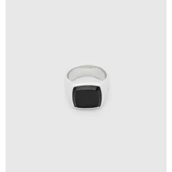 Tom Wood – Cushion Polished Black Onyx (M)