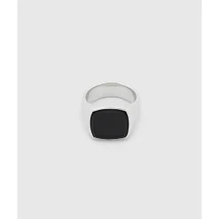Tom Wood – Cushion Polished Black Onyx