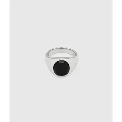 Tom Wood – Lizzie Ring Polished Onyx
