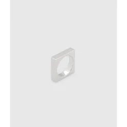 Tom Wood – Square ring
