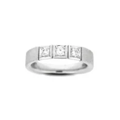 Van Bergen – Classic – Ring i hvitt gull med 3 x 0,10 ct diamanter