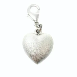 Van Bergen – Golden/Love Heart – Charm i hvitt gull med stål karabin