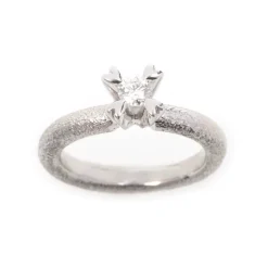 Van Bergen – Love Heart ring i hvitt gull med diamant 1 x 0,15 ct TW/SI