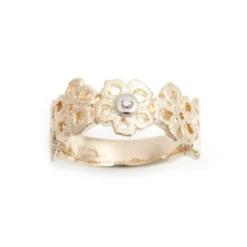 Van Bergen – Magnolia – Ring i gult gull med diamant