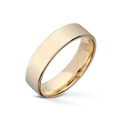 Wedding by Frisenberg – Giftering i gult gull – 5 mm bred